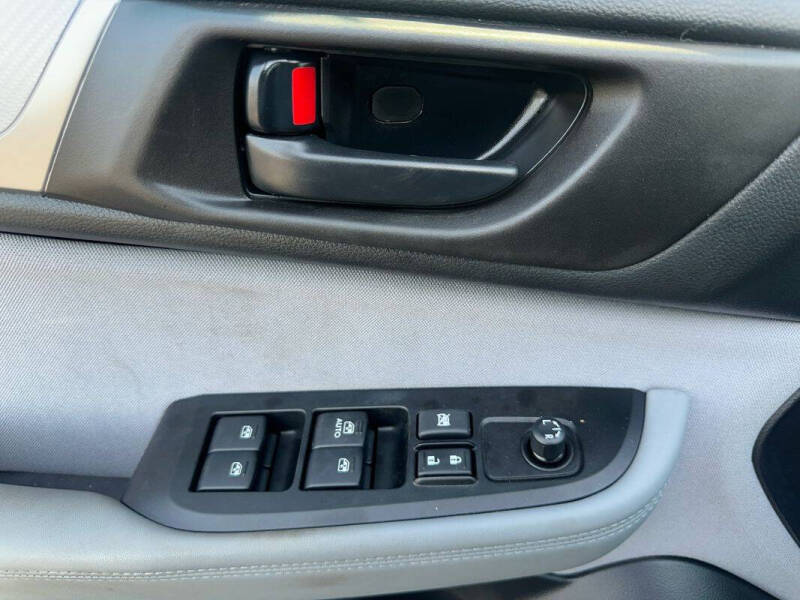 2019 Subaru Outback 2.5i
