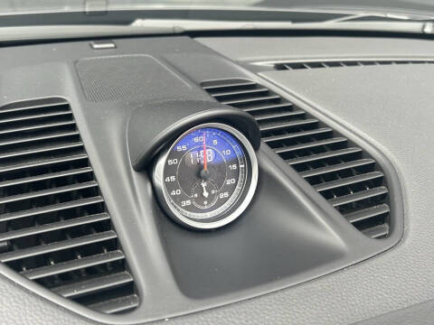 2017 Porsche 911 Carrera 4S