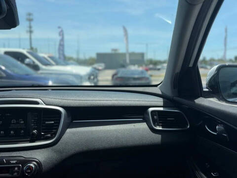 2020 Kia Sorento EX V6
