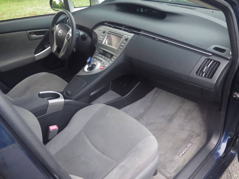 2013 Toyota Prius Three