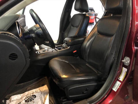 2017 Chrysler 300 Limited