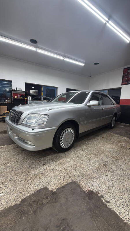 2000 Toyota Crown
