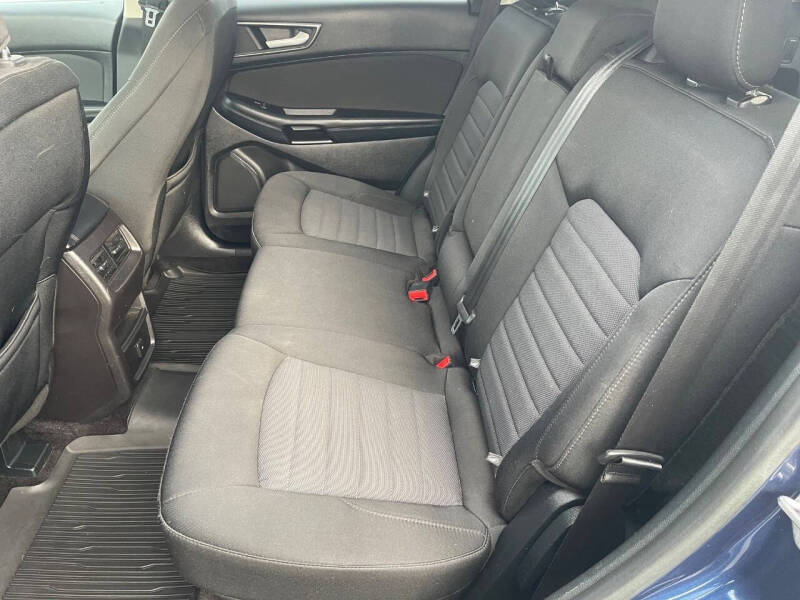 2017 Ford Edge SE