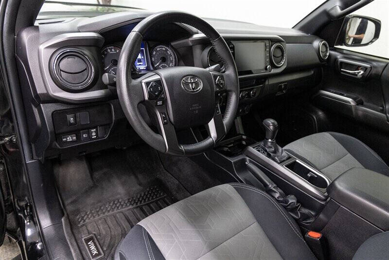 2022 Toyota Tacoma TRD Off-Road