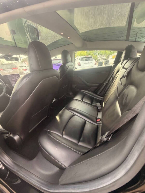 2019 Tesla Model 3 Standard Range Plus