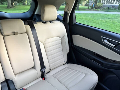 2019 Ford Edge SEL