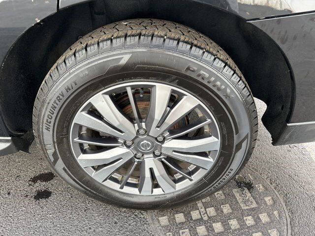 2020 Nissan Pathfinder SL