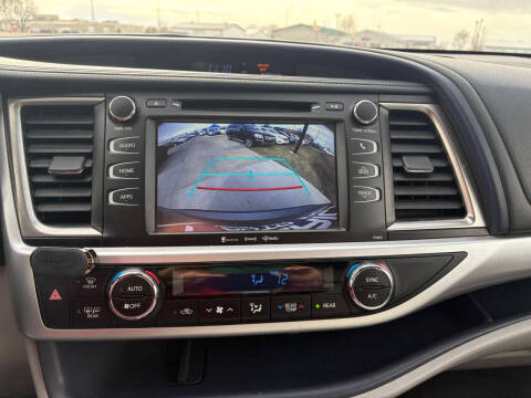 2019 Toyota Highlander LE Plus