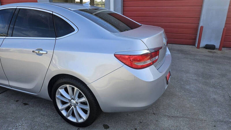 2012 Buick Verano Leather Group