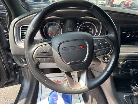 2019 Dodge Charger SXT