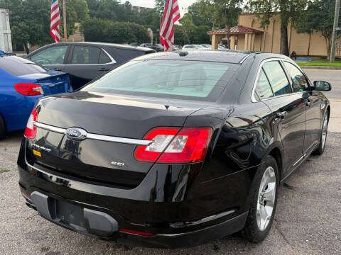 2012 Ford Taurus SEL