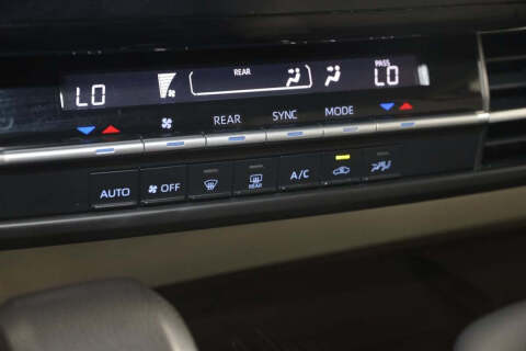 2021 Toyota Sienna LE 8-Passenger