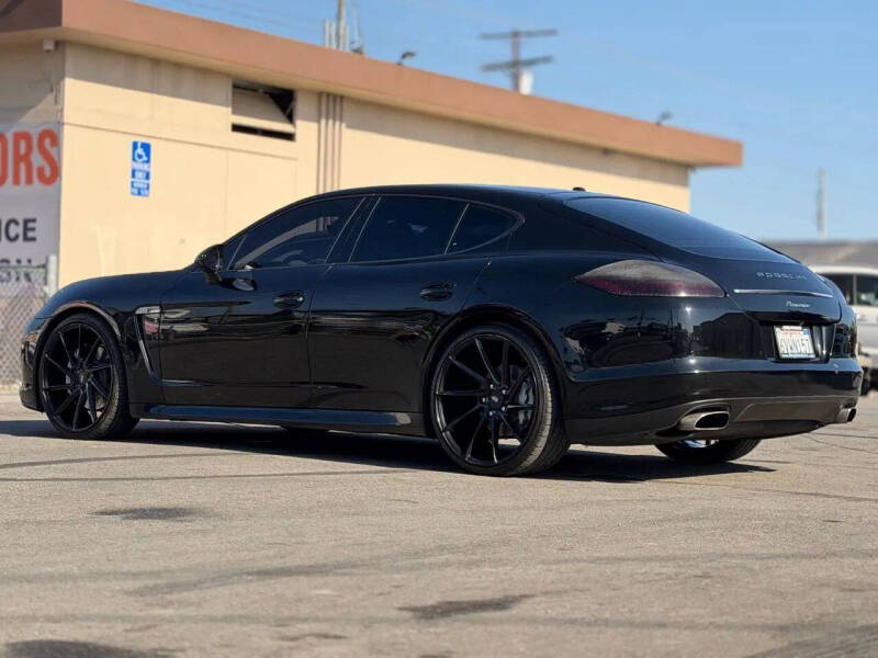 2012 Porsche Panamera