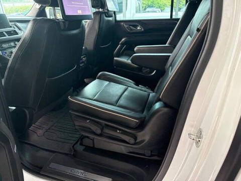 2022 GMC Yukon XL SLT