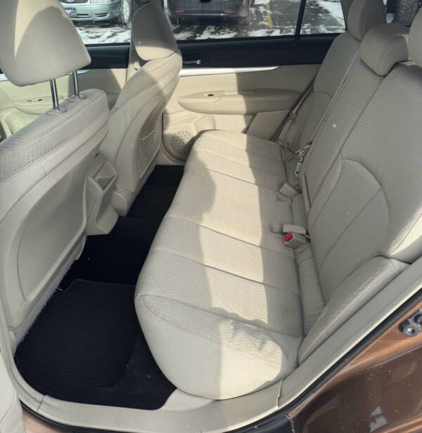 2011 Subaru Outback 2.5i Premium