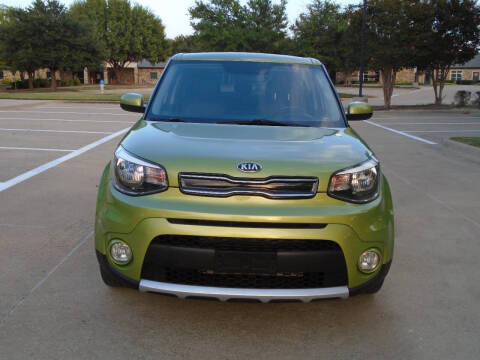 2018 Kia Soul +
