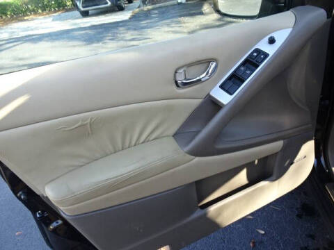 2009 Nissan Murano S