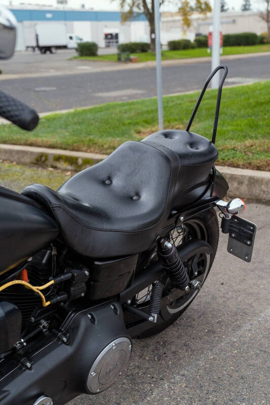 2015 Harley-Davidson Street Bob