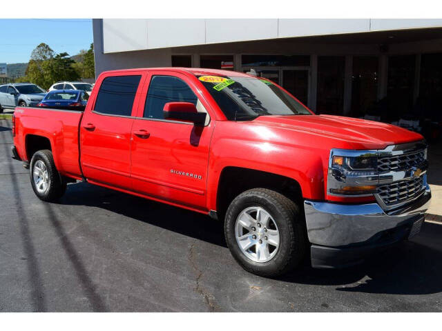 2017 Chevrolet Silverado 1500 for sale at EARL DUFF PRE-OWNED CENTER in Harriman, TN