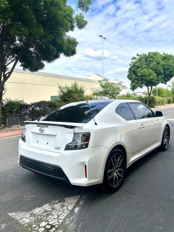 2014 Scion tC
