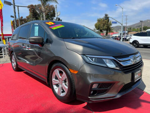 2019 Honda Odyssey for sale at Auto Max of Ventura in Ventura CA