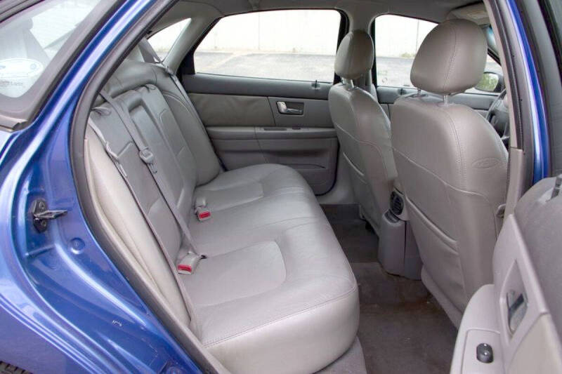 2002 Ford Taurus SES Deluxe