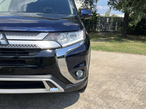 2020 Mitsubishi Outlander SE