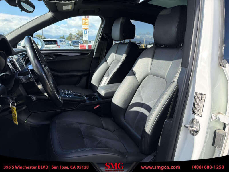 2018 Porsche Macan