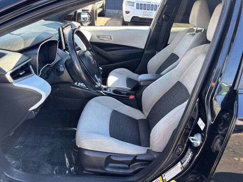 2019 Toyota Corolla Hatchback SE