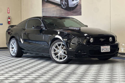 2014 Ford Mustang V6