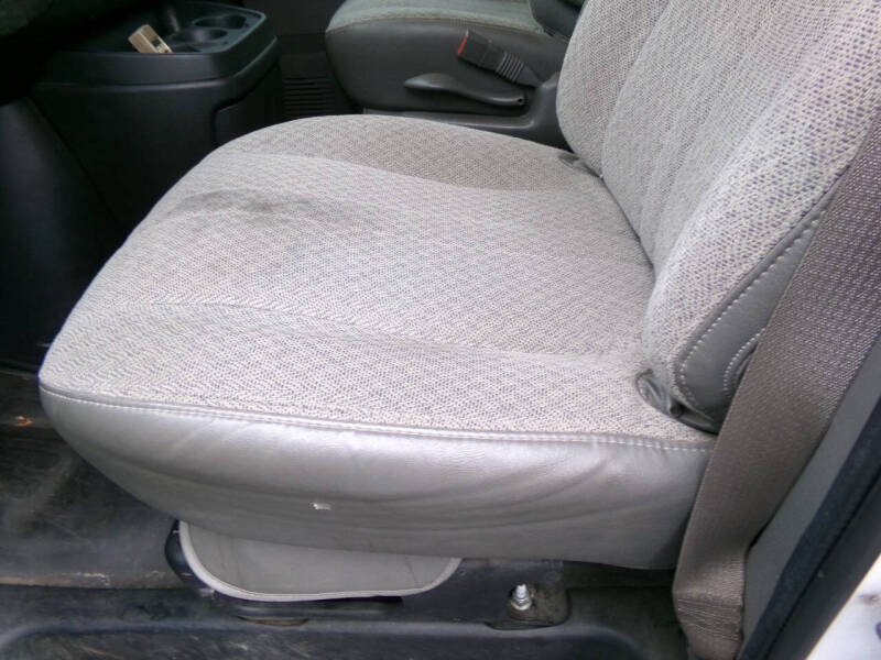 2020 GMC Savana 3500