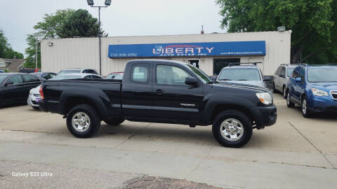 2006 Toyota Tacoma for sale at Liberty Auto Sales in Merrill IA