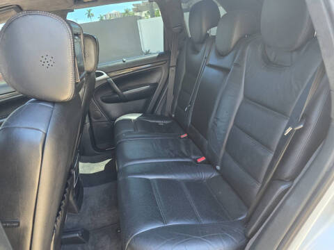 2004 Porsche Cayenne Turbo