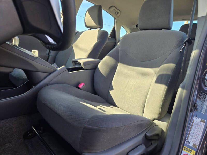 2010 Toyota Prius II