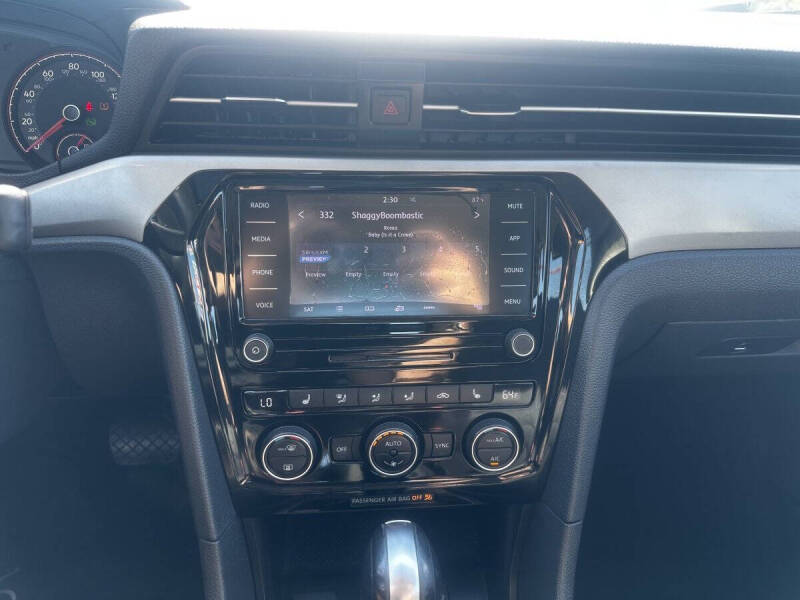 2021 Volkswagen Passat SE