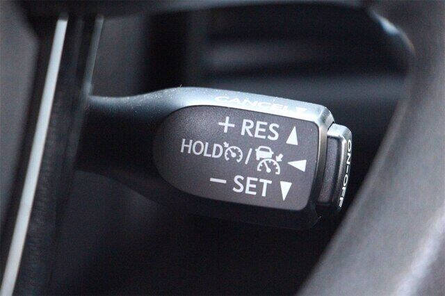 2019 Toyota Prius LE