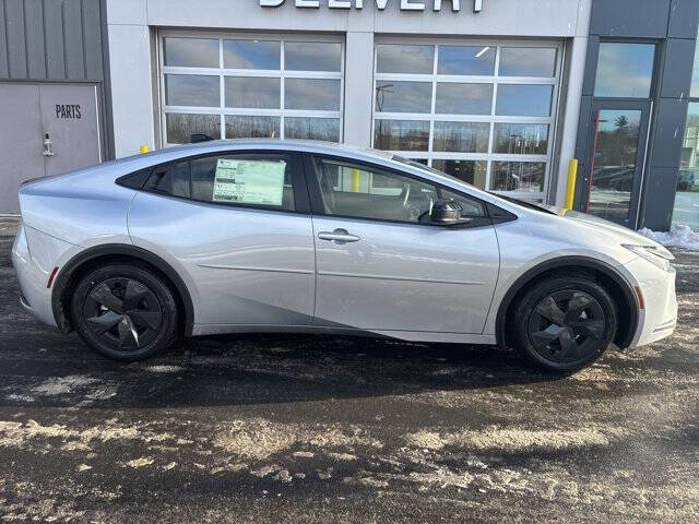 2026 Toyota Prius LE