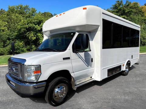 2013 Ford E-350