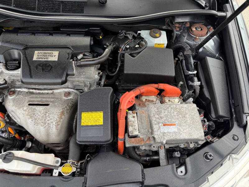 2012 Toyota Camry Hybrid XLE