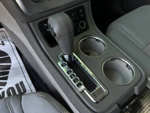 2016 GMC Acadia SLE-2