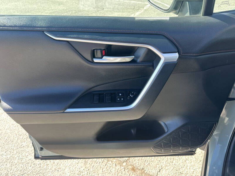 2019 Toyota RAV4 Adventure