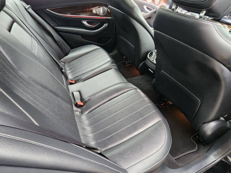 2017 Mercedes-Benz E-Class E 300 4MATIC