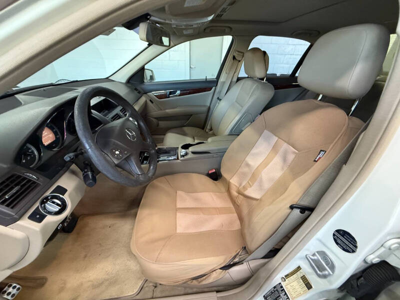 2011 Mercedes-Benz C-Class C 300 Sport