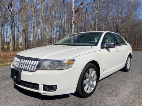 2009 Lincoln MKZ for sale at GOOD USED CARS INC in Ravenna OH