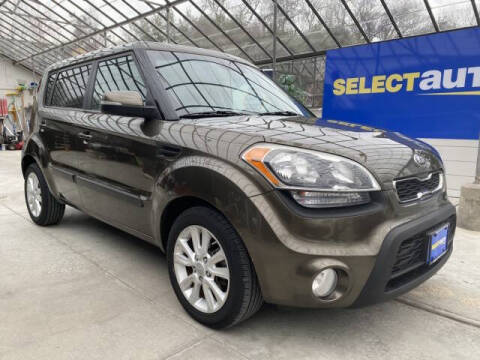2013 Kia Soul +