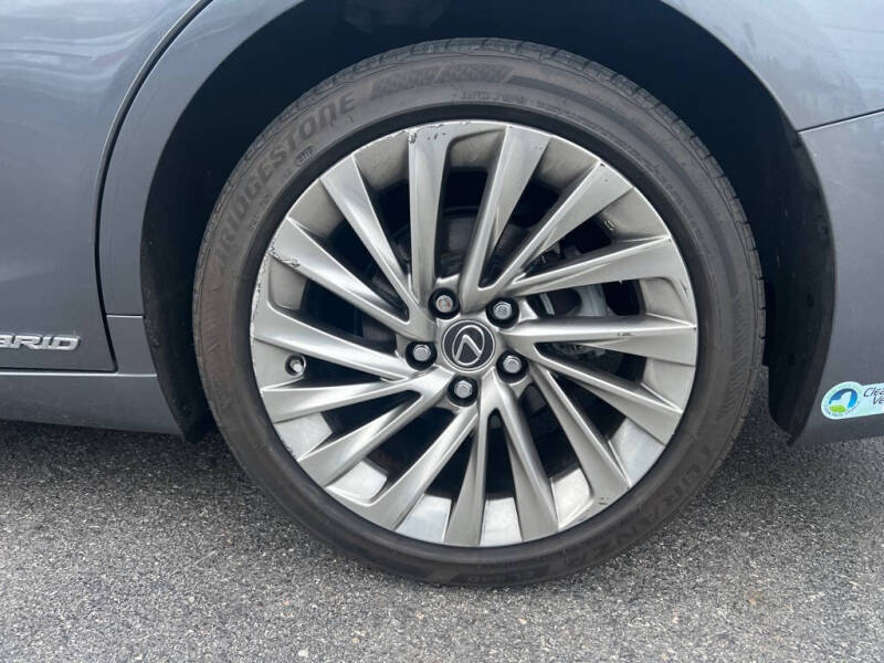 2019 Lexus ES 300h