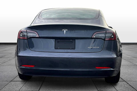 2022 Tesla Model 3 Long Range