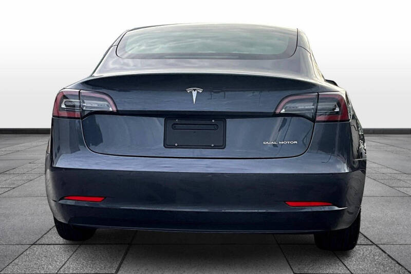 2022 Tesla Model 3 Long Range