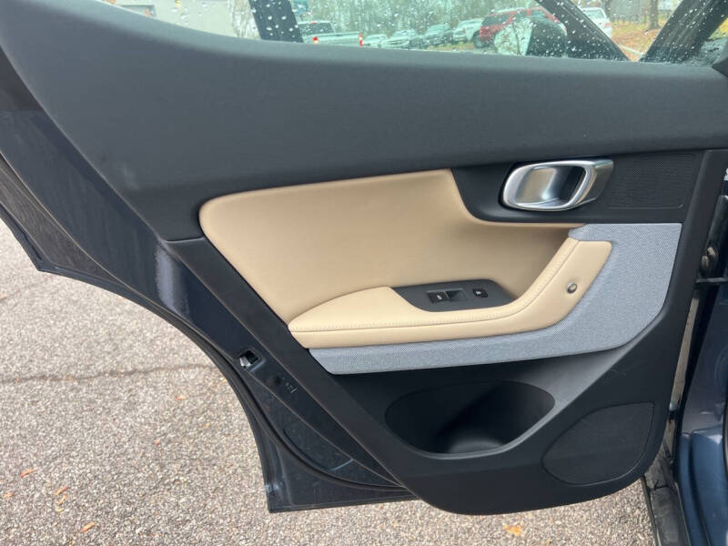 2021 Polestar 2 Launch Edition