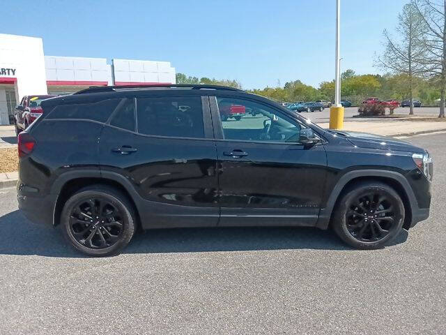 2022 GMC Terrain SLE